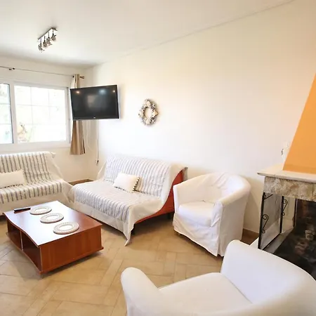 Holiday home Akantha